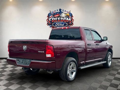Used 2018 RAM 1500 Express w/ Express Value Package AWD/4WD image 5