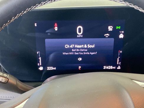 Used 2024 Buick Encore GX Avenir w/ Avenir Technology Package FWD image 25