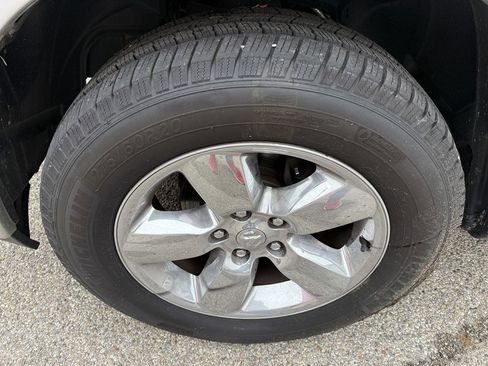 Used 2015 RAM 1500 Big Horn image 10