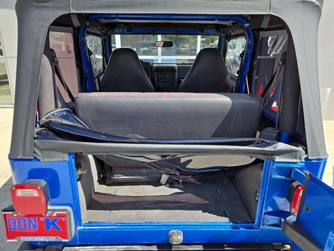 Used 1999 Jeep Wrangler SE AWD/4WD image 26