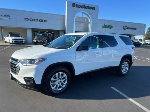 Used 2020 Chevrolet Traverse LS FWD image 6