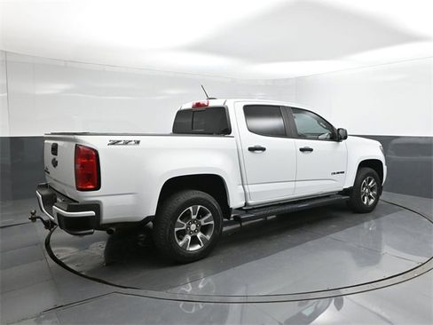 Used 2017 Chevrolet Colorado Z71 image 11