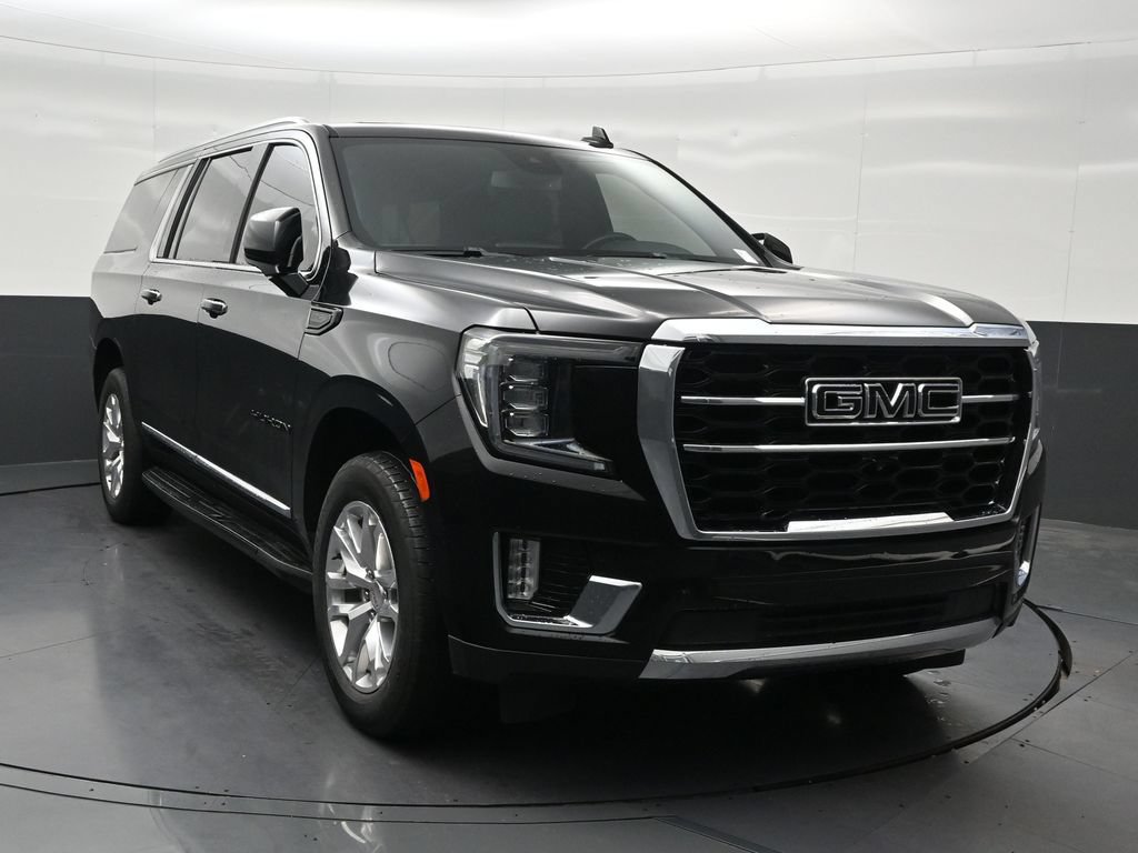 Used 2024 GMC Yukon XL SLT w/ SLT Premium Package RWD image 8