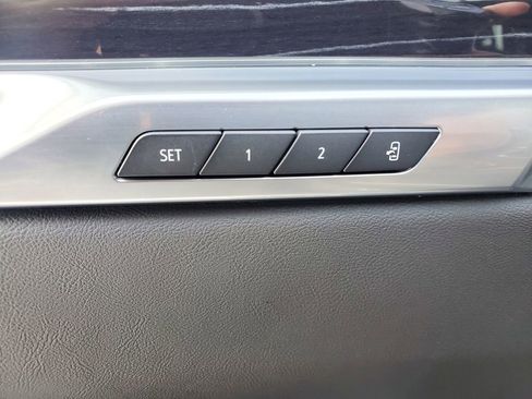 Certified 2025 Cadillac Escalade Sport image 17