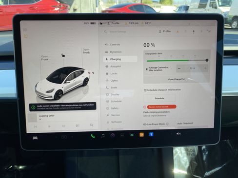 Used 2022 Tesla Model 3 Standard Range image 23