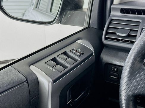 Used 2023 Toyota 4Runner SR5 Premium image 13