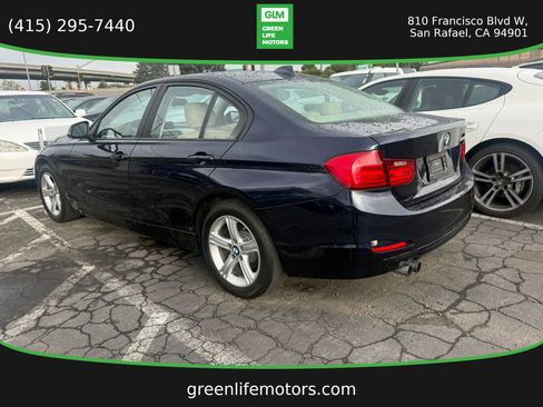 Used 2012 BMW 328i Sedan RWD image 3