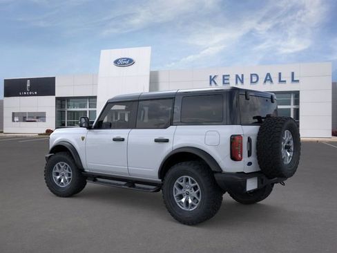 New 2025 Ford Bronco Badlands AWD/4WD image 4