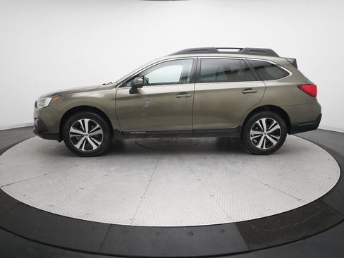 Used 2019 Subaru Outback 2.5i Limited AWD/4WD image 24