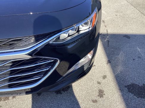 Used 2023 Chevrolet Malibu LT FWD image 27