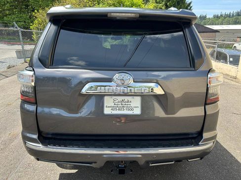 Used 2016 Toyota 4Runner Limited AWD/4WD image 6