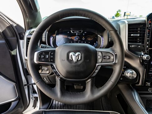 Used 2026 RAM 1500 Laramie w/ Night Edition image 19