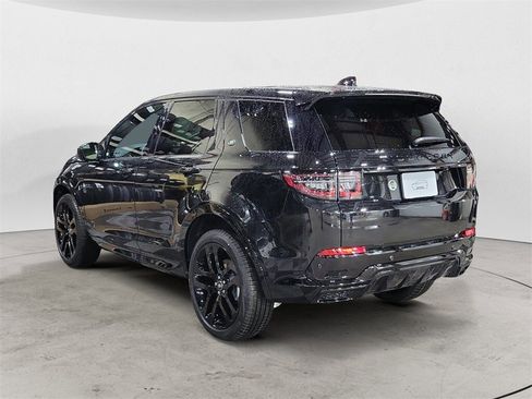 New 2025 Land Rover Discovery Sport Dynamic SE image 3