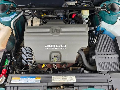 Used 1997 Buick Le Sabre Custom w/ Headliner Lighting Pkg FWD image 20