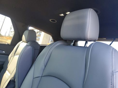 Used 2023 Buick Enclave Essence w/ Trailering Package, 5000 lbs. image 9