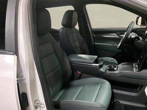 New 2026 GMC Terrain AT4 w/ Technology Package II image 11