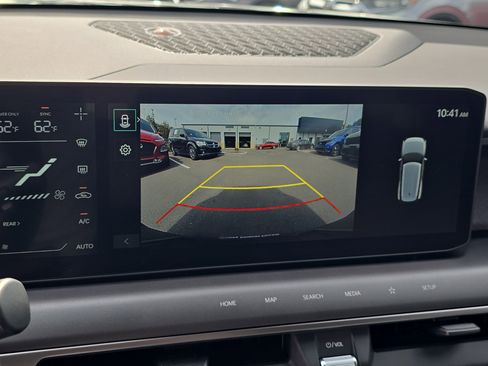Certified 2024 Kia EV9 Light Long Range RWD image 24