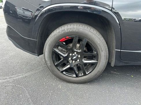 Used 2019 Chevrolet Traverse Premier w/ Redline Edition AWD/4WD image 7