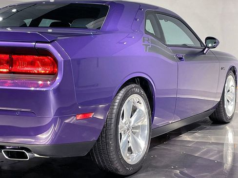 Used 2013 Dodge Challenger R/T RWD image 35