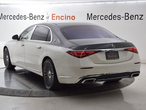 Certified 2023 Mercedes-Benz Maybach S 580 4MATIC image 4