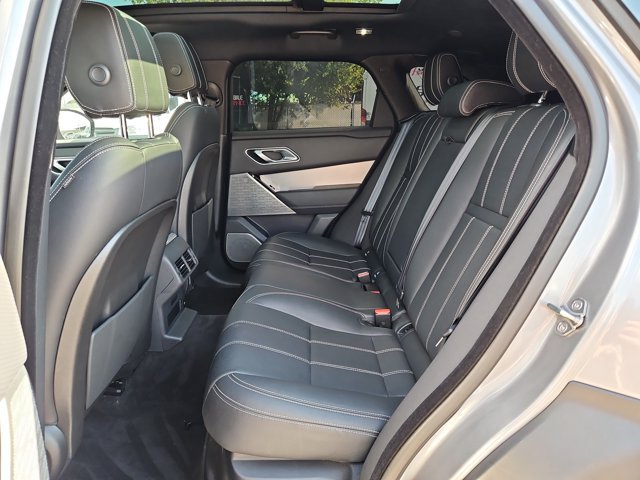 Used 2021 Land Rover Range Rover Velar R-Dynamic S AWD/4WD image 18