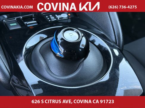 Used 2020 Nissan Leaf SV w/ SV Technology Package image 22