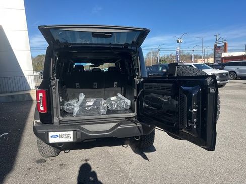 New 2025 Ford Bronco Badlands image 28