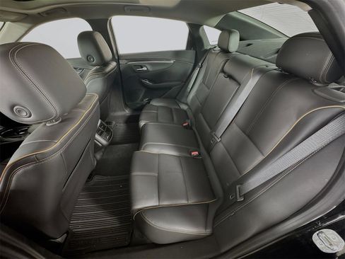 Used 2020 Chevrolet Impala Premier w/ Premier Confidence Package image 18