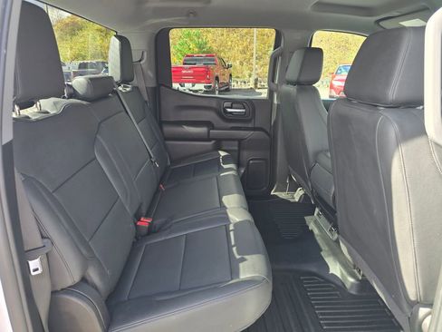 Certified 2024 GMC Sierra 1500 Pro w/ Pro Value Package image 25