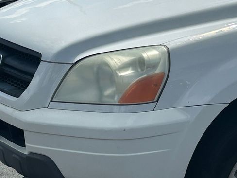 Used 2004 Honda Pilot EX image 11