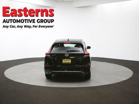 Used 2024 Nissan Leaf S image 35