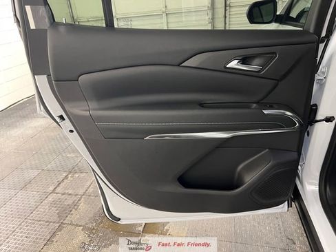 New 2026 Chevrolet Traverse LT w/ Midnight/Sport Edition FWD image 33