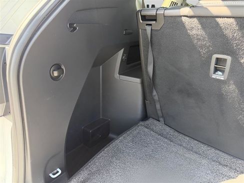 Used 2018 Volkswagen Atlas SEL Premium AWD/4WD image 44
