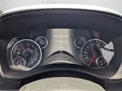Used 2024 RAM 2500 Tradesman AWD/4WD image 9