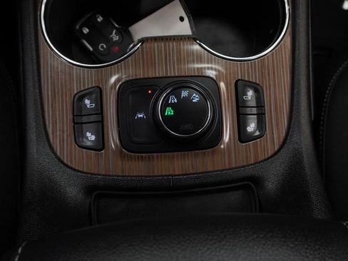 Used 2023 GMC Acadia SLE w/ Driver Convenience Package AWD/4WD image 30