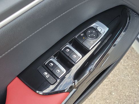 Used 2025 Kia K5 GT-Line w/ GT-Line Premium Package FWD image 14