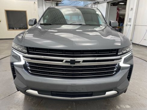 Used 2021 Chevrolet Tahoe LT w/ Luxury Package AWD/4WD image 2