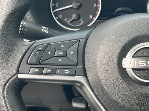 Used 2024 Nissan Sentra SV image 16