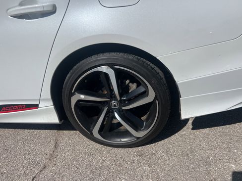 Used 2022 Honda Accord Sport image 8