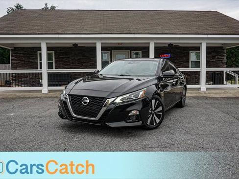 Used 2020 Nissan Altima 2.5 SL FWD image 1