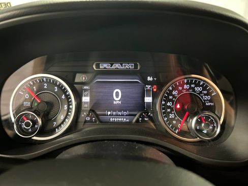 Used 2021 RAM 1500 Big Horn AWD/4WD image 16