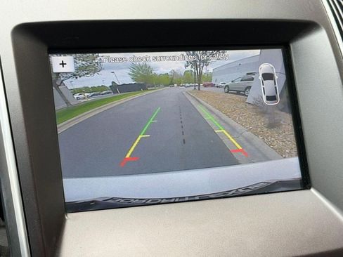 Used 2017 Ford Edge Titanium w/ Equipment Group 301A AWD/4WD image 30