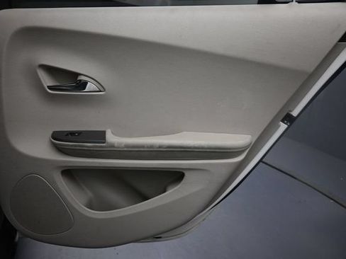 Used 2014 Chevrolet Volt Premium w/ Premium Trim Package FWD image 24