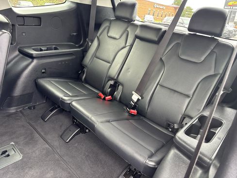 Used 2025 Kia Telluride S image 34