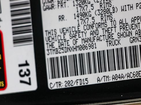 Used 2017 Toyota Tacoma SR5 image 23