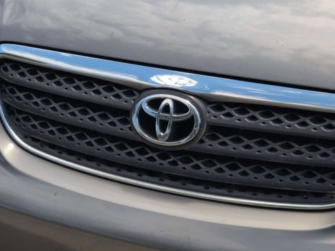 Used 2005 Toyota Corolla FWD image 12