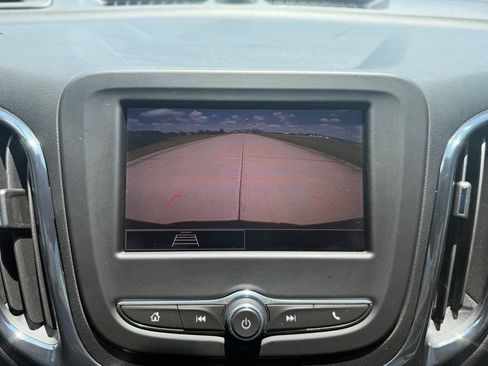 Used 2024 Chevrolet Equinox RS FWD image 42