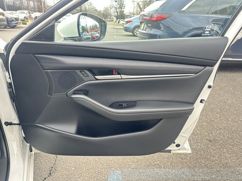 Certified 2026 MAZDA MAZDA3 2.5 S Sedan w/ Preferred Pkg image 35