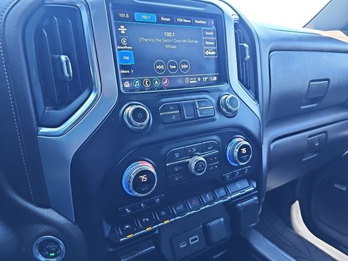 Used 2021 GMC Sierra 1500 SLT w/ SLT Premium Plus Package AWD/4WD image 13