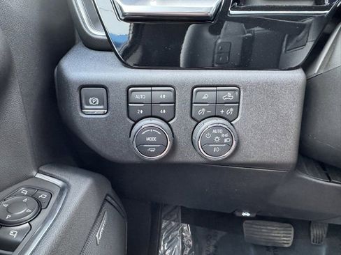 New 2025 Chevrolet Silverado 1500 LTZ image 29